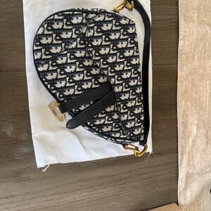 Black and White Saddle Bag